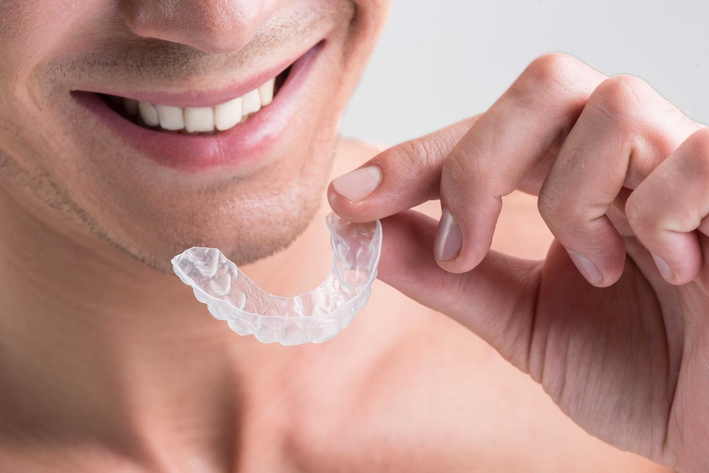 Aligner